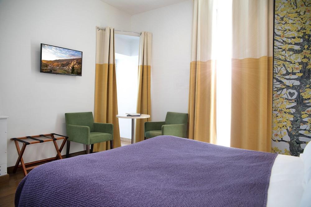 Hotel La Ferme De Bourran Rodez - Parking Prive Gratuit Zewnętrze zdjęcie